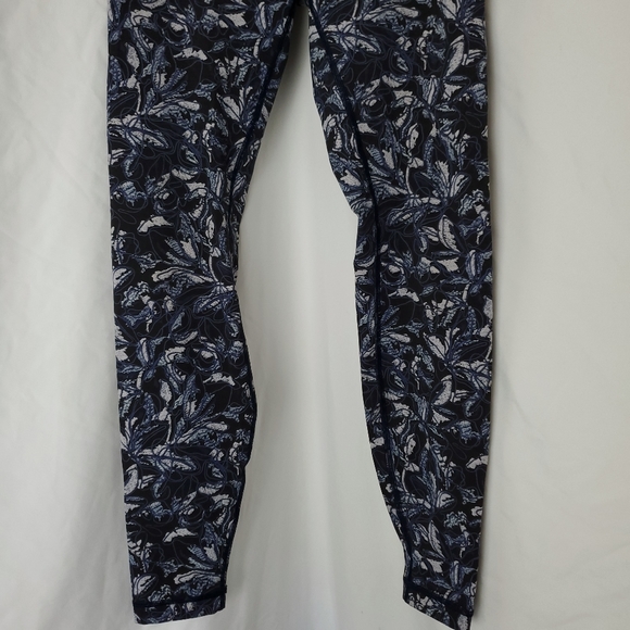 Lululemon Wunder Under Hi-Rise Floral Tight Leggings Size 6 - Picture 6 of 9